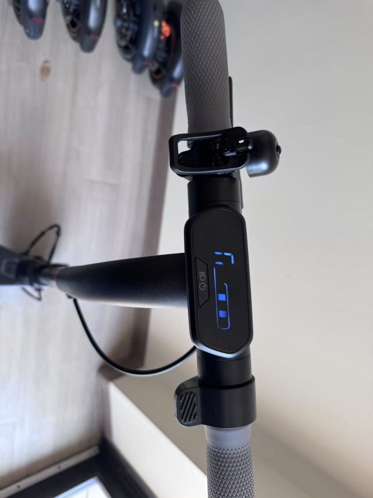 Segway E2 official product image 2