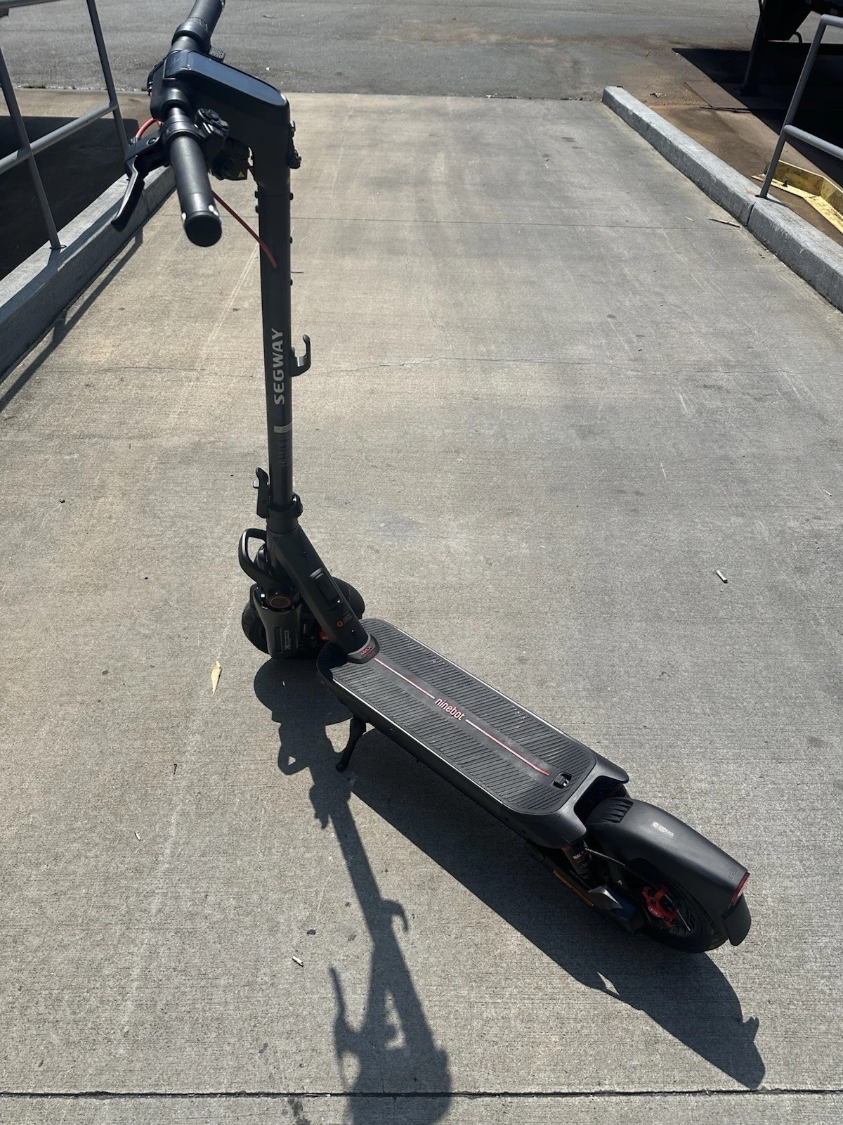 Segway MAX G3 product photo 4